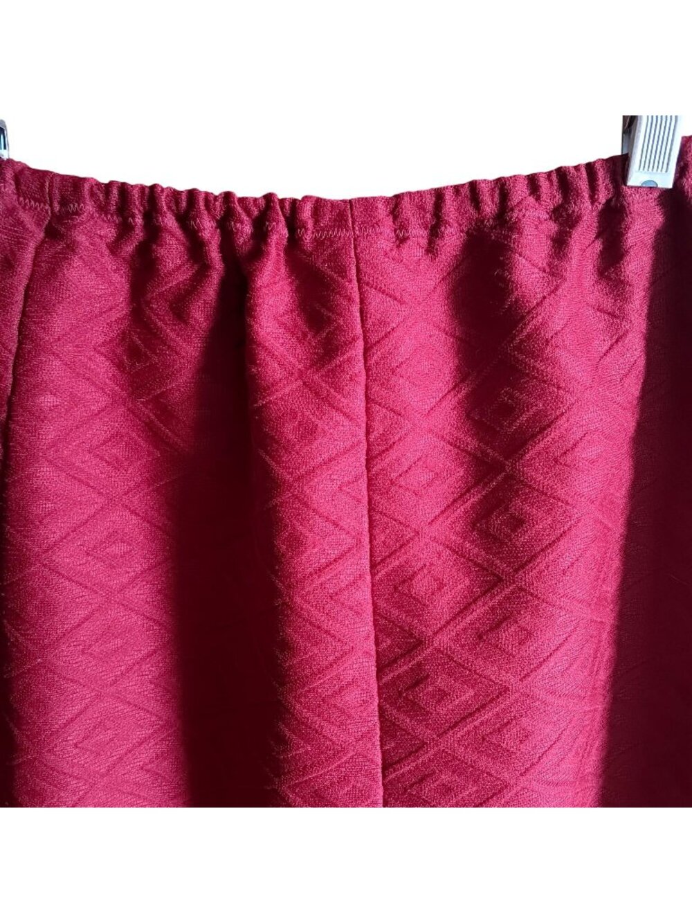 True Vintage 1970s Skirt MEDIUM 25" sz 10 BLOOD RED RIBBED STRETCH KNIT MOD